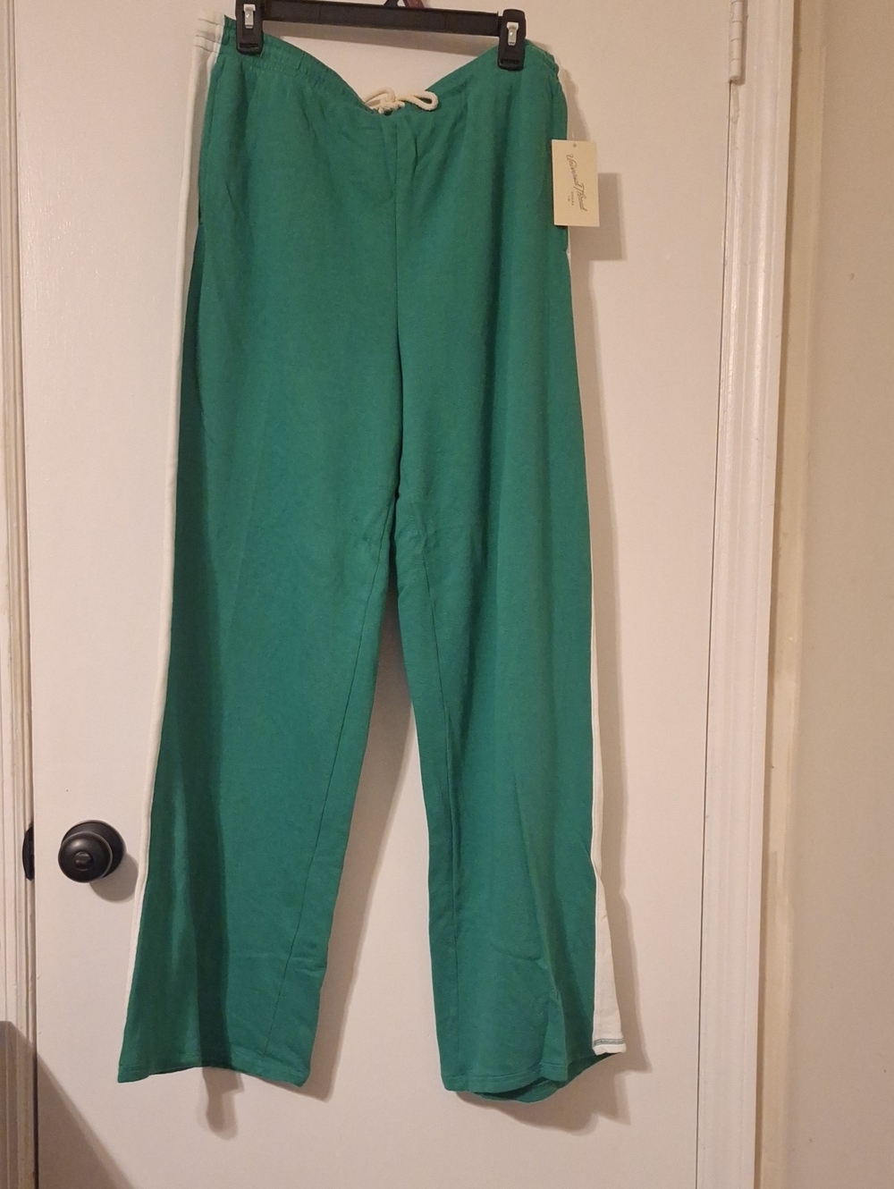 Universal Thread Green Sweatpants with White Side Stripe